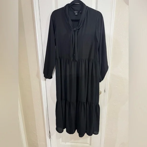 Monki Black Long Sleeve Dress, light weigh , - Picture 4 of 10